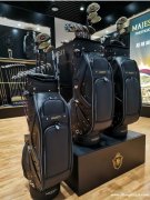 聘用高尔夫女服务员 聘用高尔夫女服务员