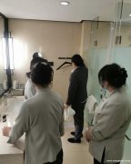 酒店招客房服务员日结