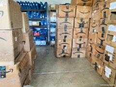 闲置车库 地下室 空房间 闲置车库 地下室 空房间