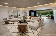 美国私人别墅诚聘看护阿姨