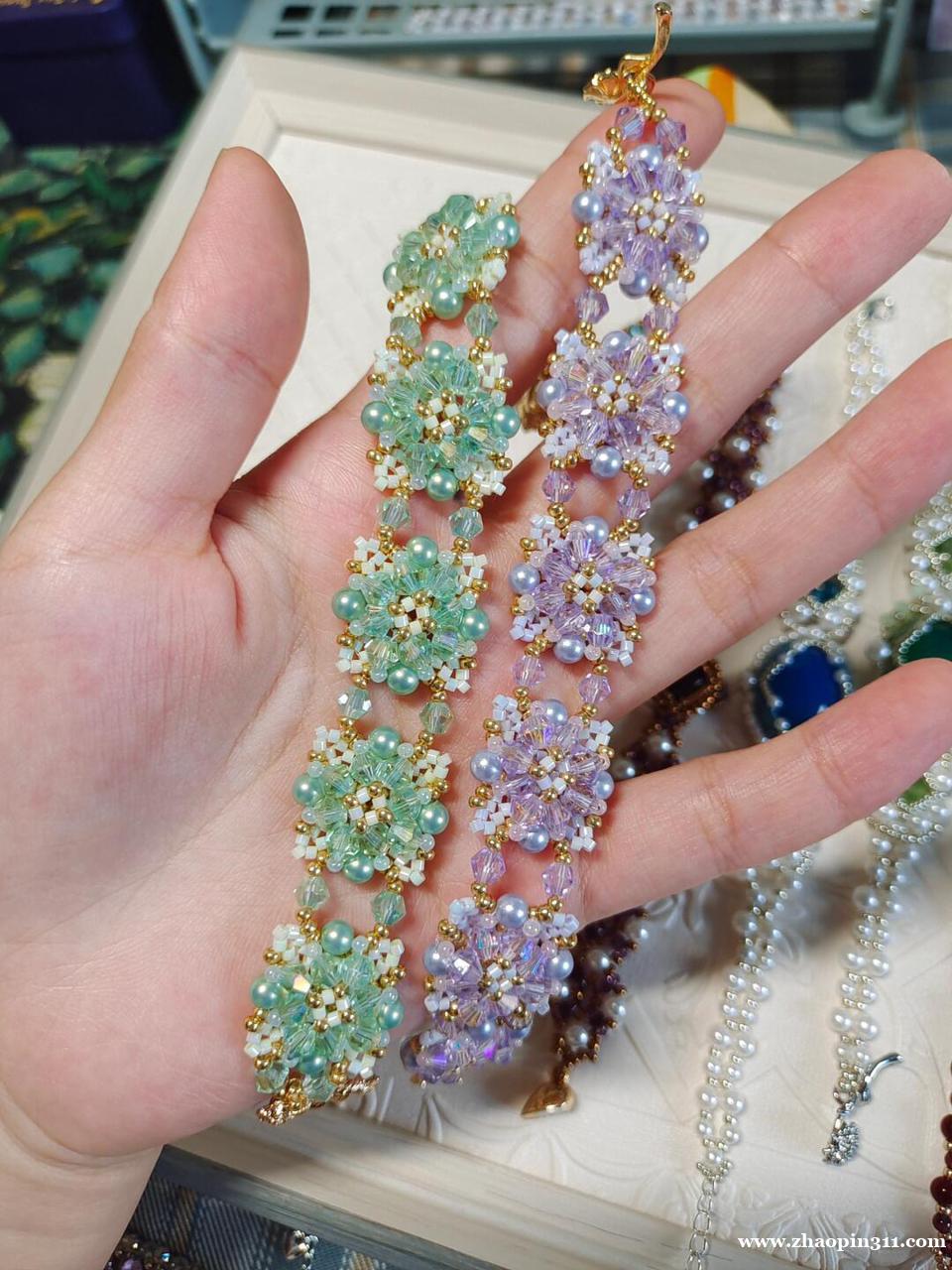 在家陪孩子,也能为家庭分担一点收入。 在家陪孩子,也能为家庭分担一点收入。