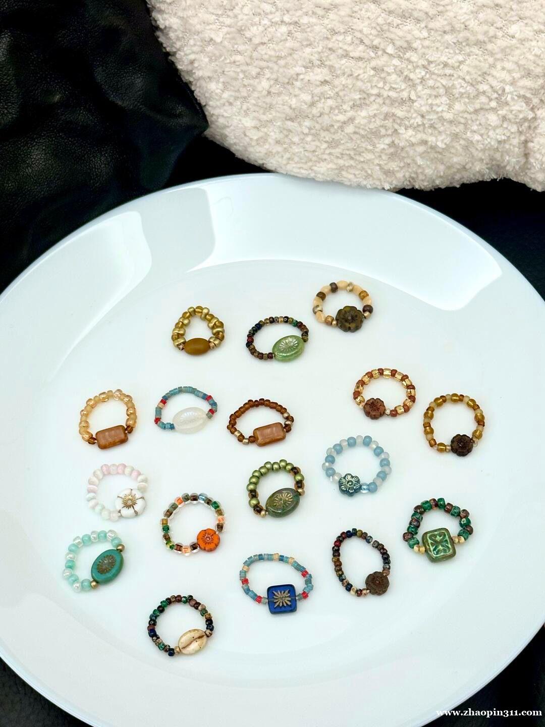 在家陪孩子,也能为家庭分担一点收入。 在家陪孩子,也能为家庭分担一点收入。