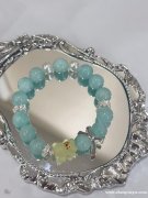 手工礼品，传递温暖与关怀