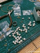 手作饰品，创意无限